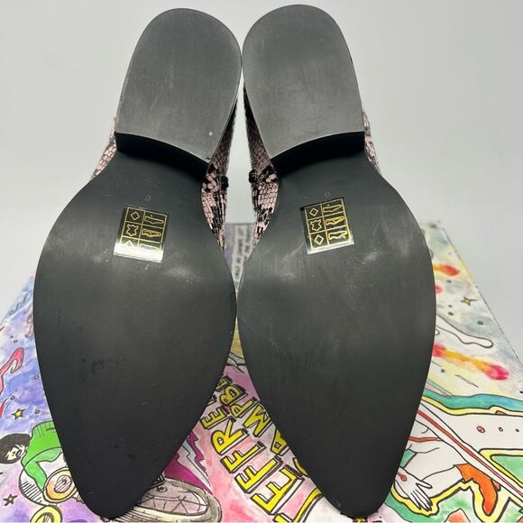 Jeffrey Campbell Kelam Bootie - Picture 7 of 9